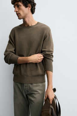 TWISTED YARN TEXTURED SWEATER - Zara фото 6
