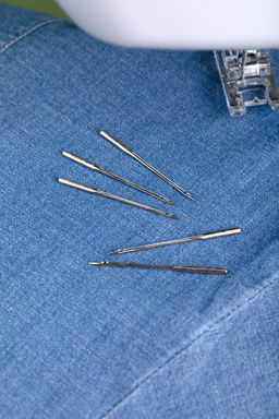 Иглы для быт. шв. машин Gamma NJ №110 для джинсы 5 шт в блистере №110