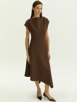 Трикотажное платье миди косого кроя из хлопка, PL1675/crayon - Emka фото 3