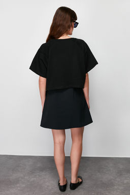 Siyah Parasut Etek Detayl? Bisiklet Yaka Mid Orme Tshirt Elbise TWOSS24EL00191 - Trendyolmilla фото 7