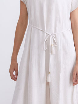 V Yaka Dokulu Elbise