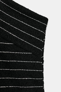 TOP CRUZADO BOUCL? / Negro / Blanco - Zara фото 8