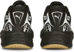 Кроссовки взрослые