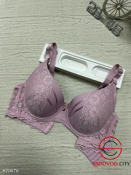 Бюстгальтер женский с кружевом