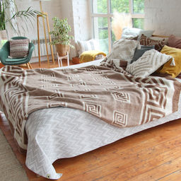 Одеяло п/шерсть 40% 150*205 жаккард "Греция" цв .беж (Узбекистан)