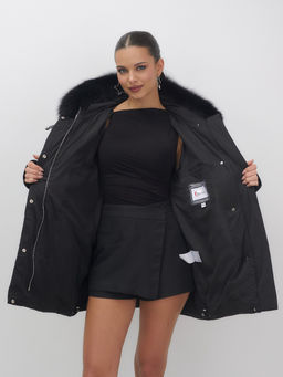 Куртка зимняя женская с мехом и капюшоном тренд черного цвета 7737Ch - Visdeer фото 12