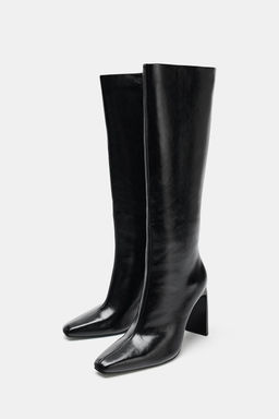 POINTED TOE HEELED BOOTS