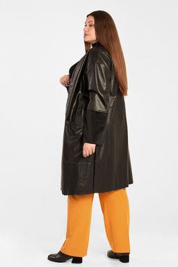 Пальто черное из экокожи белорусского производства с поясом - Almond фото 5