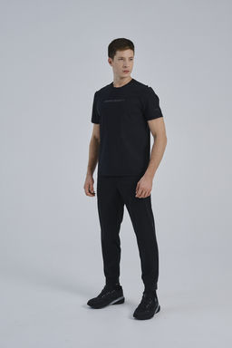 Футболка Черный