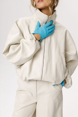 Шорты Pirs 6634 молочный