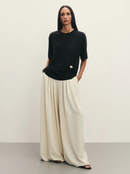 Широкие брюки со складками из лиоцелла / Zarina  фото 5