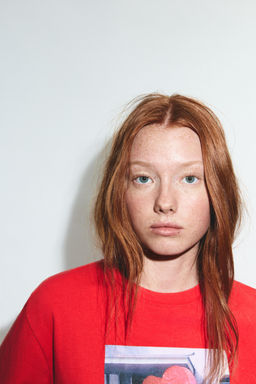 BOGDANKA POZNANOVI_ T-SHIRT 2026 - Zara фото 3