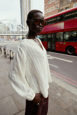 RUSTIC STRIPED BLOUSE
