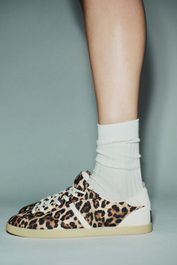 ANIMAL PRINT TRAINERS - Zara фото 8