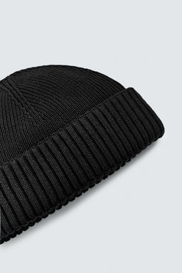 BASIC SHORT BEANIE - Zara фото 2