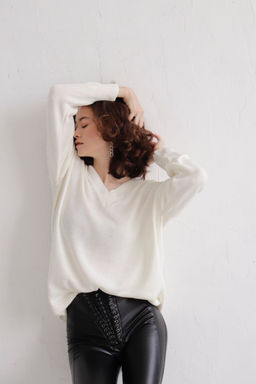 Базовый пуловер с V-образным вырезом - Martichelli фото 16