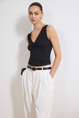 Siyah Regular/Normal Kal?p V Yaka Kolsuz Crop Dokulu Orme Bluz TWOSS26BZ00010