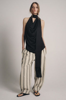 TOP HALTER PA?UELO FLECOS ZW COLLECTION / Negro