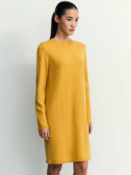 Вязаное платье мини / Zarina