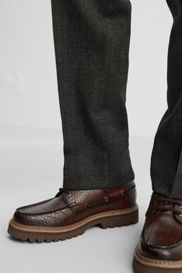 CROCODILE-EFFECT BOAT SHOES - Zara фото 4