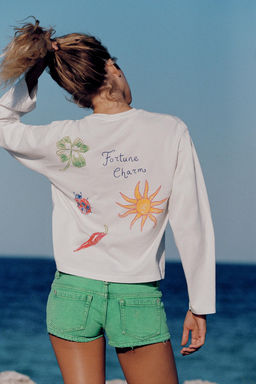 SHORTS MINI DENIM TRF TIRO BAJO / Verde