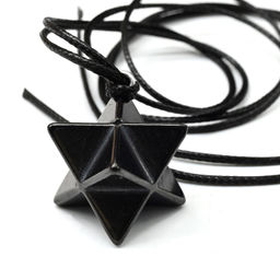 Кулон из шунгита "Меркаба" 15*20мм, полированный