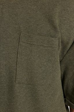 TRENDYOL MAN Siyah Oversize/Genis Kesim K?sa Kol Cepli Etiket Detayl? T-Shirt TMNSS23TS00077 - Trendyolmilla фото 13
