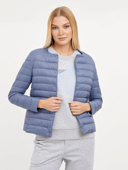 Ультралегкий женский пуховик на кнопках