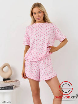 Пижама с шортами с рисунком
