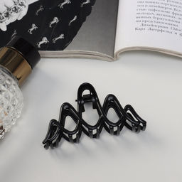 Цена за 6 шт. Крабик для волос «Джина», волны, 7 см, чёрный