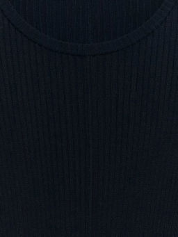 Трикотажное платье приталенного силуэта / Zarina фото 3