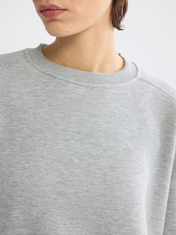 Bisiklet Yaka Oversize Kad?n Kal?n Sweatshirt