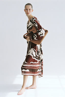 Vestido caftan con cinturon de anudar
