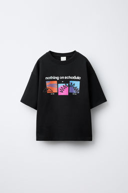 T-SHIRT WITH RAISED PRINT