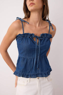 Mavi Omuzdan Baglamal? Etek Ucu F?f?rl? Denim Bluz TWOSS25BZ00434