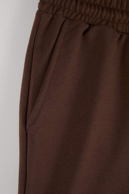 Kahverengi Basic Oversize/Genis Kesim Lastik Belli Bagc?kl? Sort TMNSS22SR0257