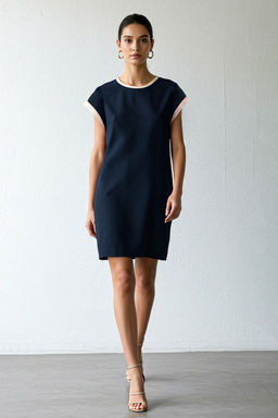 Lacivert Renk Bloklu Shift/Duz Kesim Mini Orme Elbise TWOSS25EL00589