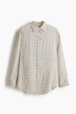 Camisa oversize con dise?o estampado