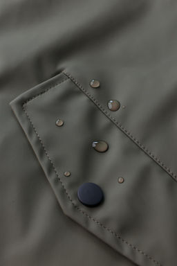 WATER-REPELLENT RUBBERISED PARKA - Zara фото 9