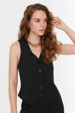 TRENDYOLMILLA Siyah Regular Crop/K?sa Dokuma Yelek TWOSS22YE0046