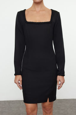 Siyah Vucudu Saran Orgu Detayl? Kare Yaka Mini Dokuma Elbise TWOAW25EL00331 - Trendyolmilla фото 3