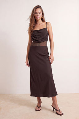 Kahverengi Duz Dokuma Sandy Maxi Abiye & Mezuniyet Elbisesi TPRSS26AE00197 - Trendyolmilla фото 3