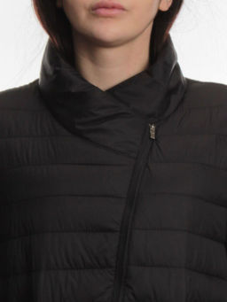 K-635 BLACK Куртка демисезонная стеганая женская (70 гр. холлофайбер) - Fashion фото 4