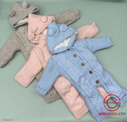 Вязаный детский комбинезон на меху