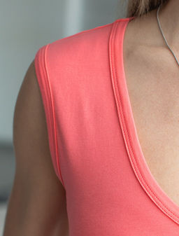 D43.226 Топ женский коралловый