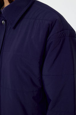 TRENDYOLMILLA Lacivert Oversize Kal?p Shacket Kapitone Sisme Mont TWOAW25MO00185  фото 4