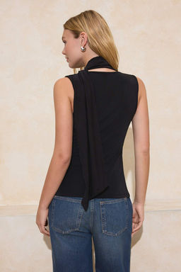 Siyah Fitted/Vucuda Oturan Havuz Yaka Kolsuz Buzzy Orme Bluz TWOSS26BZ00019 - Trendyolmilla фото 4