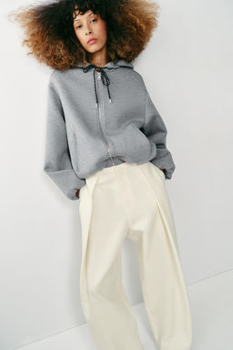 SUDADERA BOMBER CAPUCHA / Gris vigor? - Zara фото 2