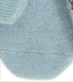 Варежки женские Снегирь в круглом окошке КРУГ 3453-3 - Рассказовские варежки фото 4