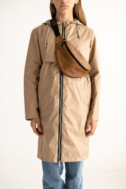 Плащ для девочки "Найс" бежевый